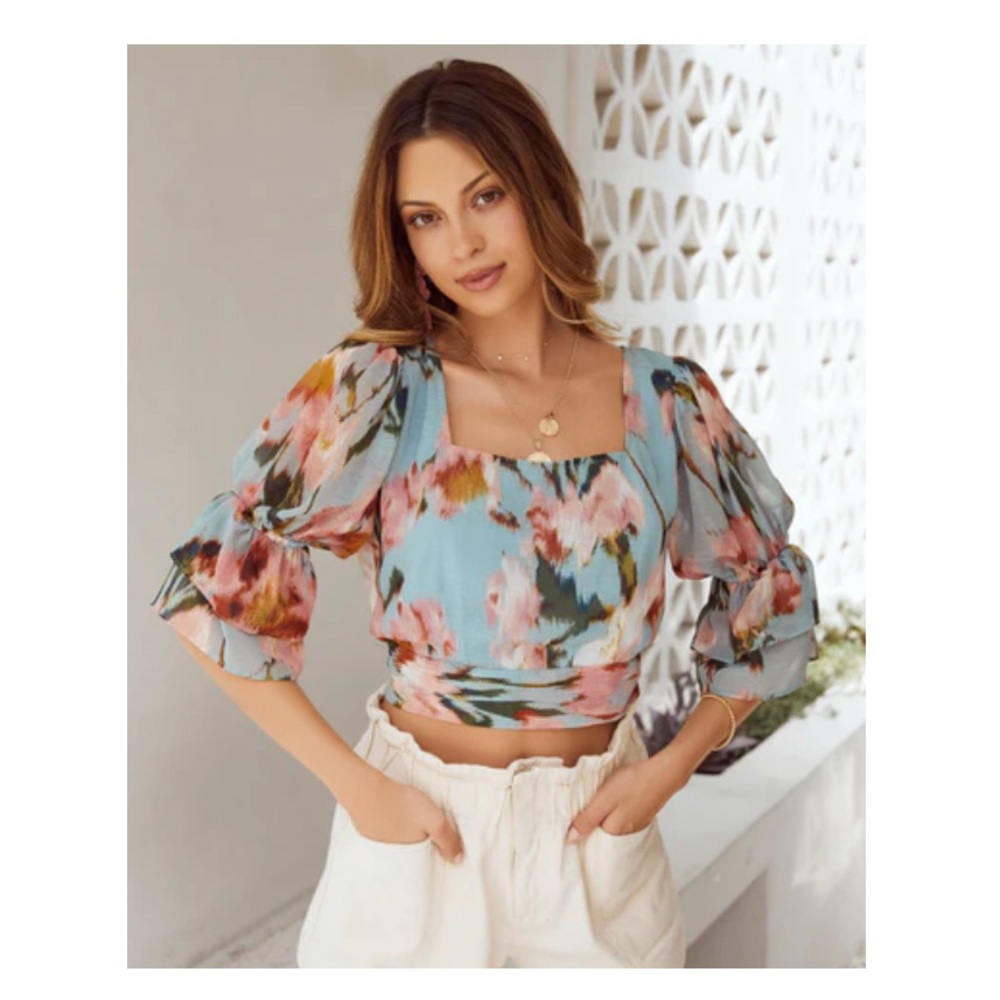 Floral Crop Blouse VICI